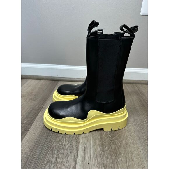 Bottega Veneta Black & Yellow Tire Chelsea Boots EU39/US9 $1450 main image 10